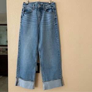 Old Navy Extra High Rise Wide Leg Cuffed Jeans